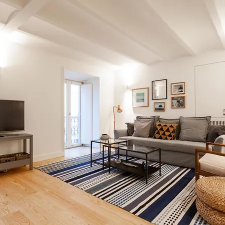 Flh Bairro Alto Elegant